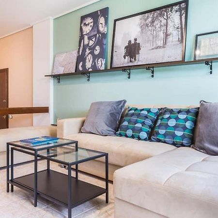 Sunny Apartment With 2 Bedrooms And Garden غليفاذا المظهر الخارجي الصورة