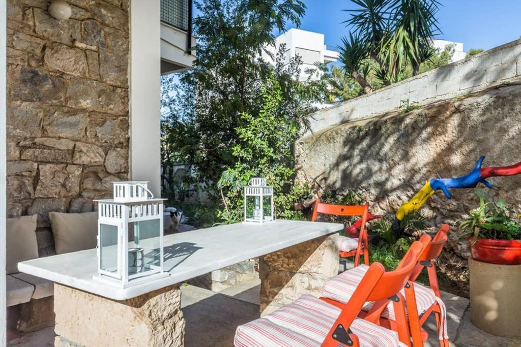 Sunny Apartment With 2 Bedrooms And Garden غليفاذا المظهر الخارجي الصورة