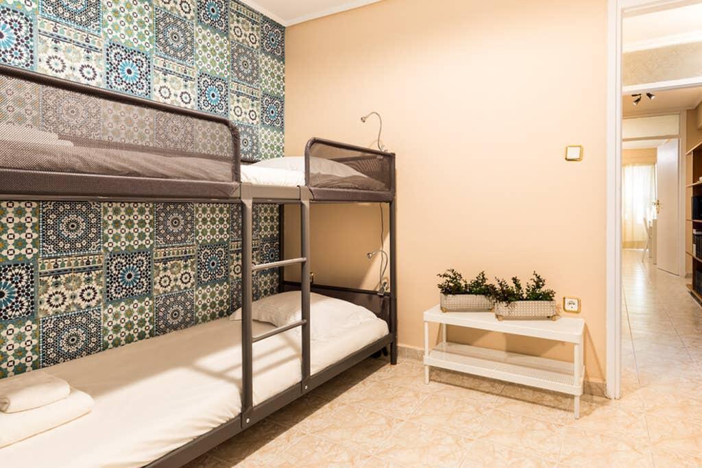 Sunny Apartment With 2 Bedrooms And Garden غليفاذا المظهر الخارجي الصورة