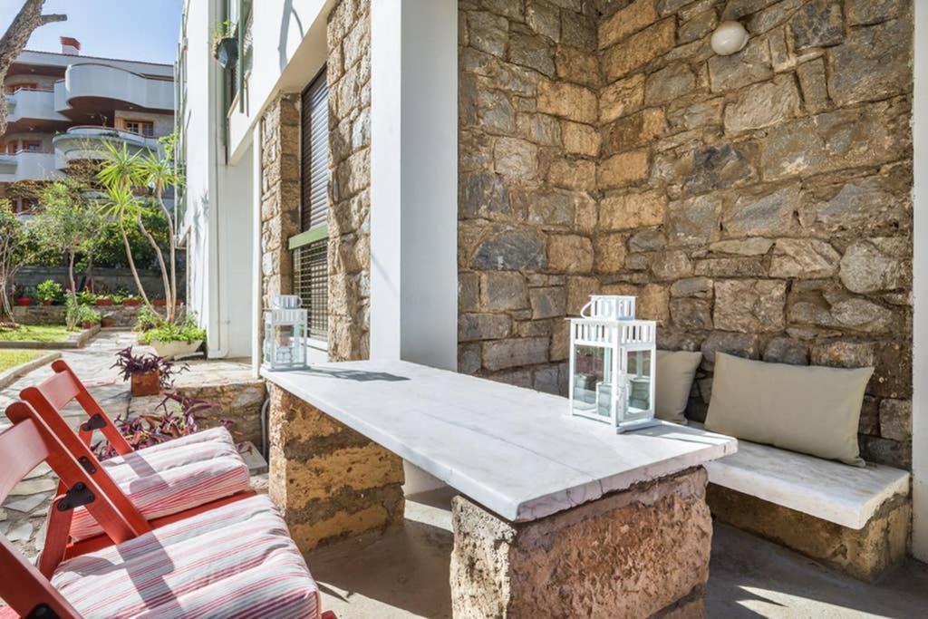 Sunny Apartment With 2 Bedrooms And Garden غليفاذا المظهر الخارجي الصورة